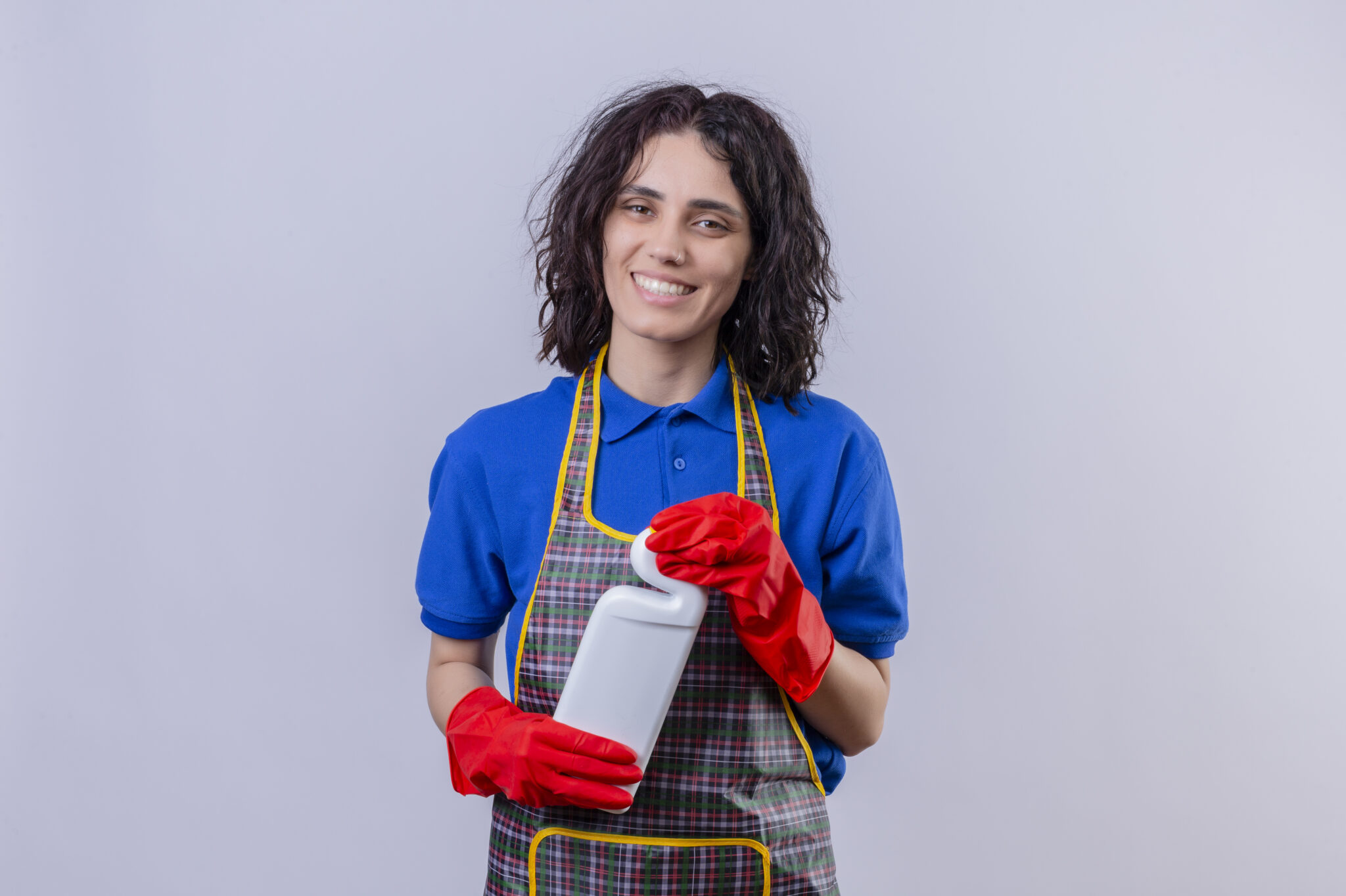 Caregiver providing homemaker services like housekeeping and home support for seniors in the Tampa Area, FL